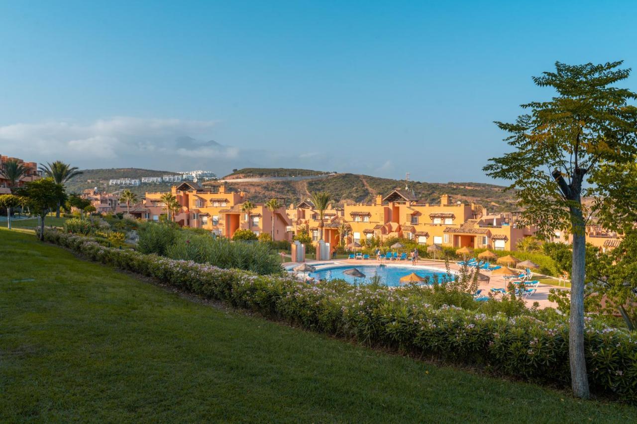 Beautiful 2-Bed Apartment In Casares Costa Bahia de Casares Luaran gambar