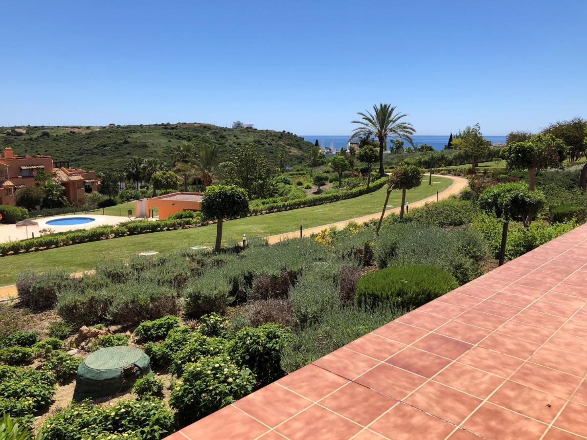 Beautiful 2-Bed Apartment In Casares Costa Bahia de Casares Luaran gambar
